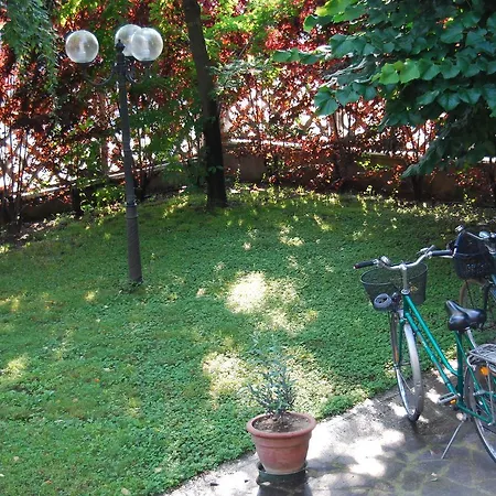 Nocleg ze śniadaniem Le Querce 3*