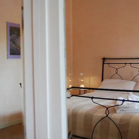 ベッド・アンド・ブレックファスト Le Querce